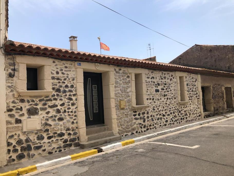 Maison De Village Avec Patio Bessan ภายนอก รูปภาพ