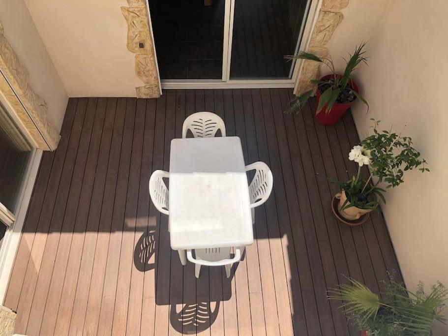 Maison De Village Avec Patio Bessan ภายนอก รูปภาพ